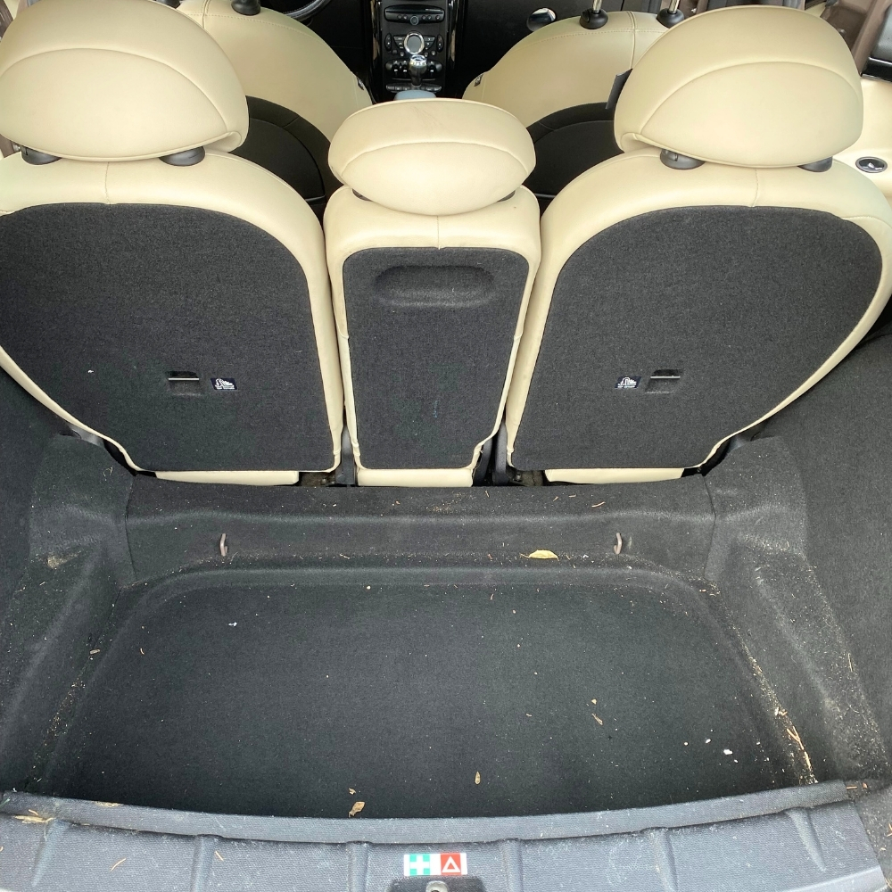 Mini coffre avant nettoyage KleanCare